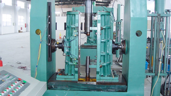 flexible pipe manufacturing machine